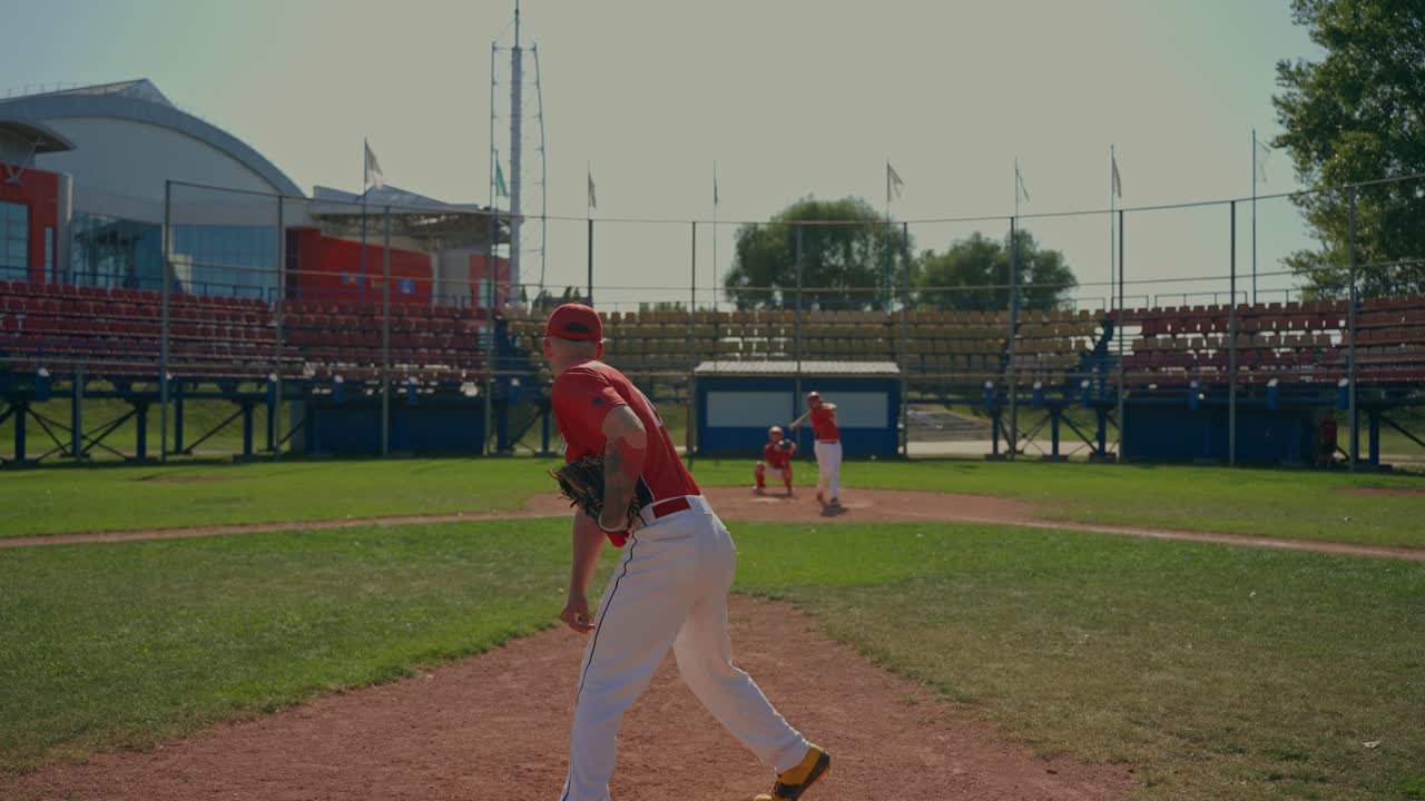 Giocatori di baseball sul campo