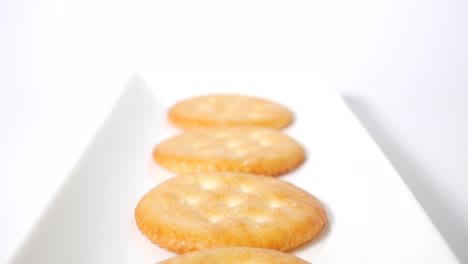 round cracker