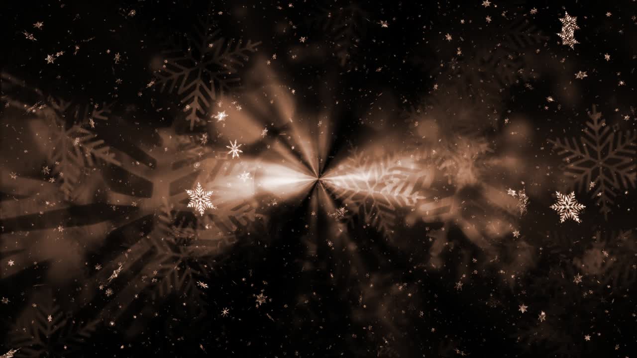 Bellissimo fiocco di neve dorato e brillante con luce centrale su sfondo nero. Sfondo natalizio 4K 3D in loop. Celebrazione, ringraziamento, Buon Natale, festività, inverno, Capodanno, fiocco di neve, festivo, fiocco di neve. Titolo introduttivo di Capodanno, festival, decorare, celebrare