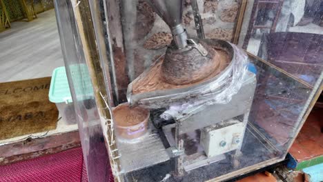 Automatic-grinding-sesame-seeds-to-make-tahini-paste-oil-in-Morocco-processing