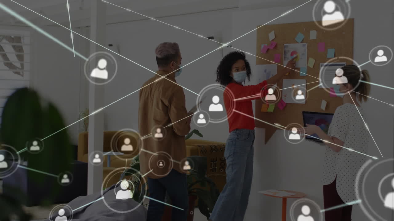 animación de la red de conexiones en diversos equipos que colaboran en la oficina