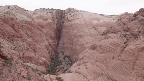 Aerial-pull-of-a-canyon-in-Yant-Flats