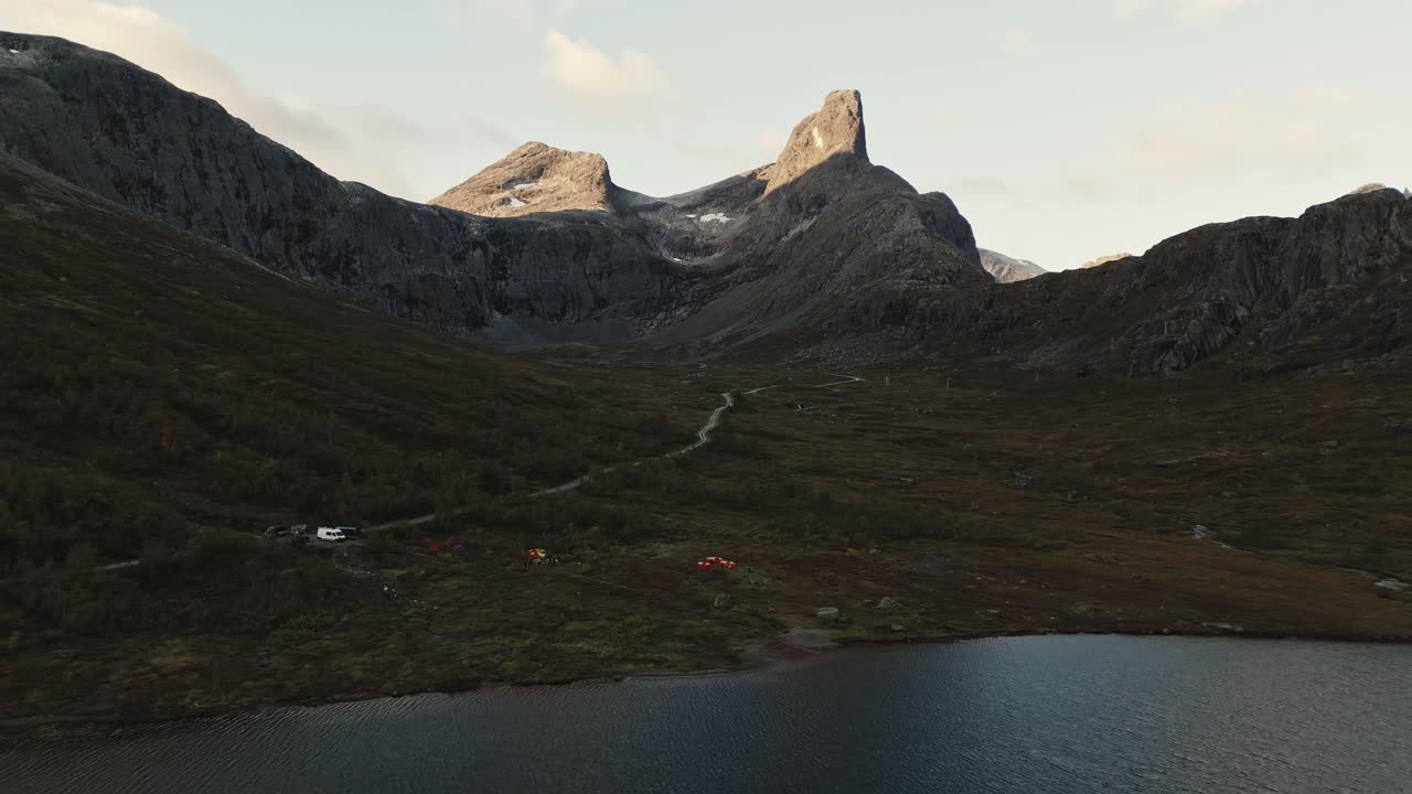 Przygoda kempingowa w norweskich górach