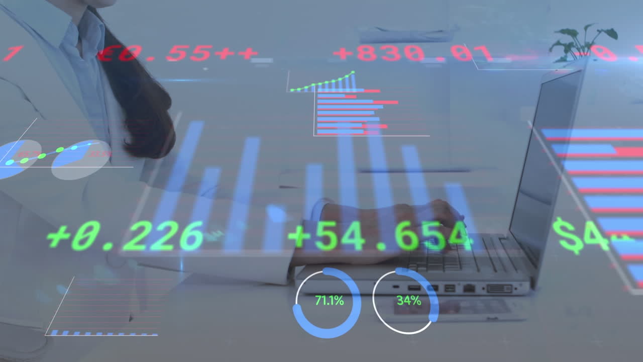 animazione dell'elaborazione delle statistiche su un medico maschio che utilizza un portatile