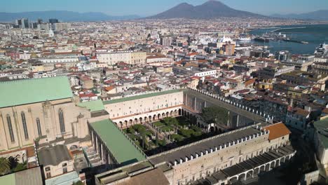 Beautiful-Establishing-Shot-Above-Santa-Chiara,-Naples,-Italy