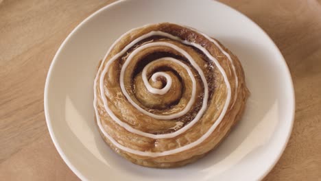 delicious cinnamon roll on a plate