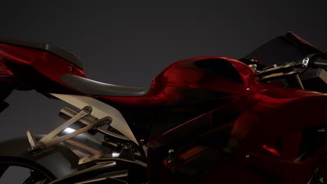 Moto-Sport-Bike-En-Estudio-Oscuro-Con-Luces-Brillantes