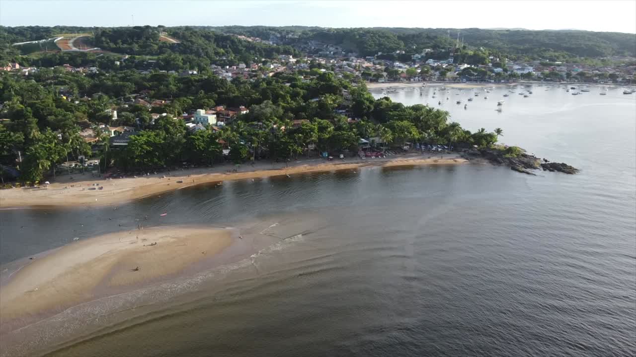 itacare, brasil por drone 4k océano atlántico brasileño desde el cielo-5