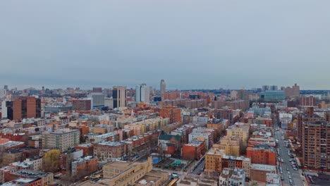 Dron-Súper-Ancho-De-4k-Sobre-Harlem-Residencial-En-La-Ciudad-De-Nueva-York