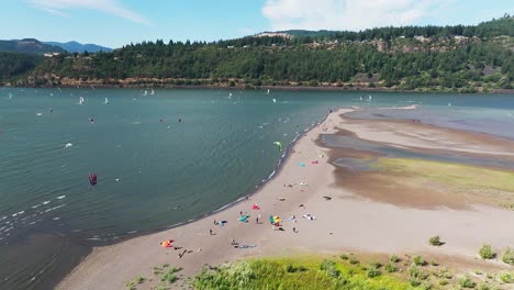 Hood-River-Kitesurf-En-El-Desfiladero-Del-Río-Columbia-Kiteboarding-Hood-River-Oregon