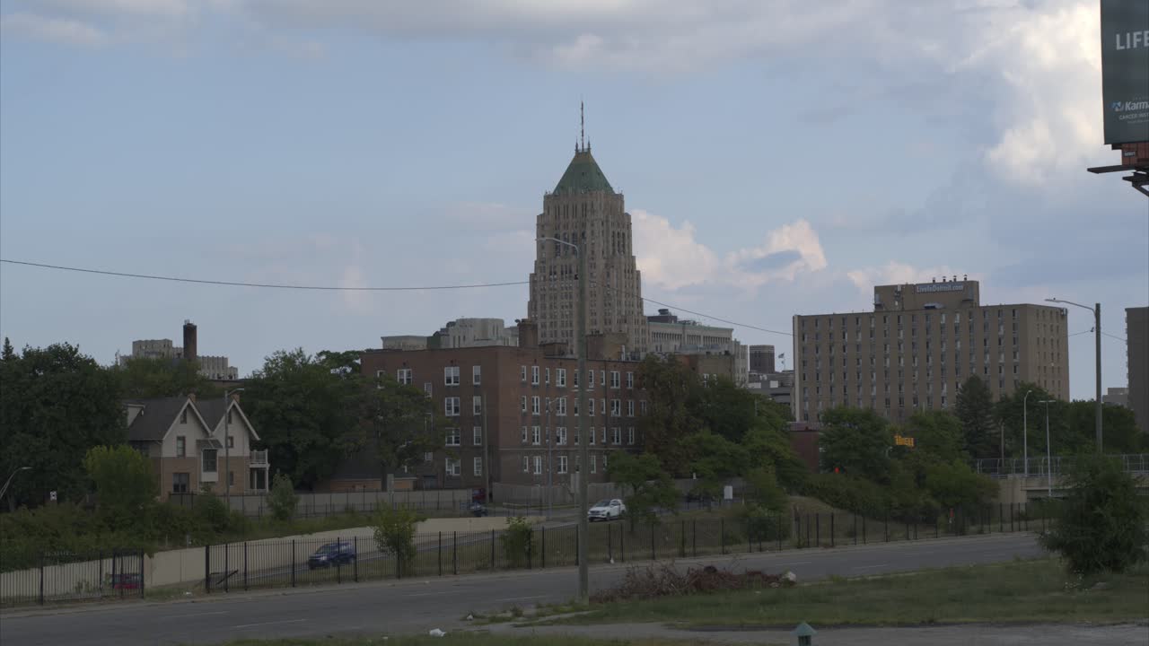 Vista aérea del edificio Fisher en la zona de New Center en Detroit-3