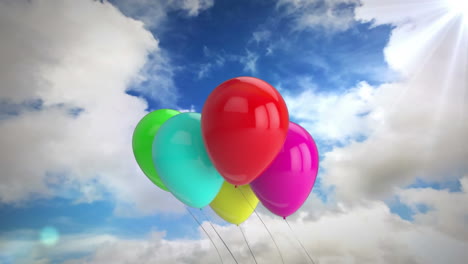globos en el cielo nublado