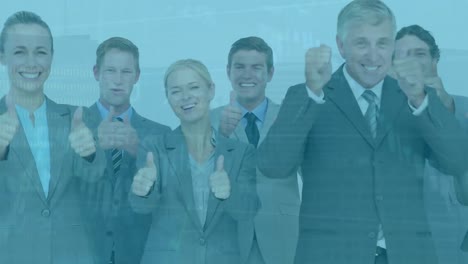 animación del procesamiento de datos financieros sobre la sonrisa de diversas personas de negocios