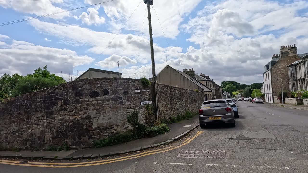 스코틀랜드 파이프 에 있는 골프장 으로 가는 길