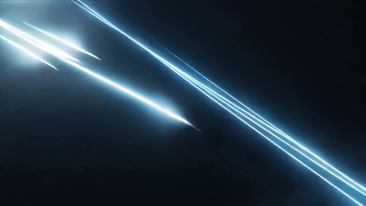 Tre comete sfrecciano dal bordo, avvolgendosi verso il centro, formando un anello luminoso con scie e stelle.