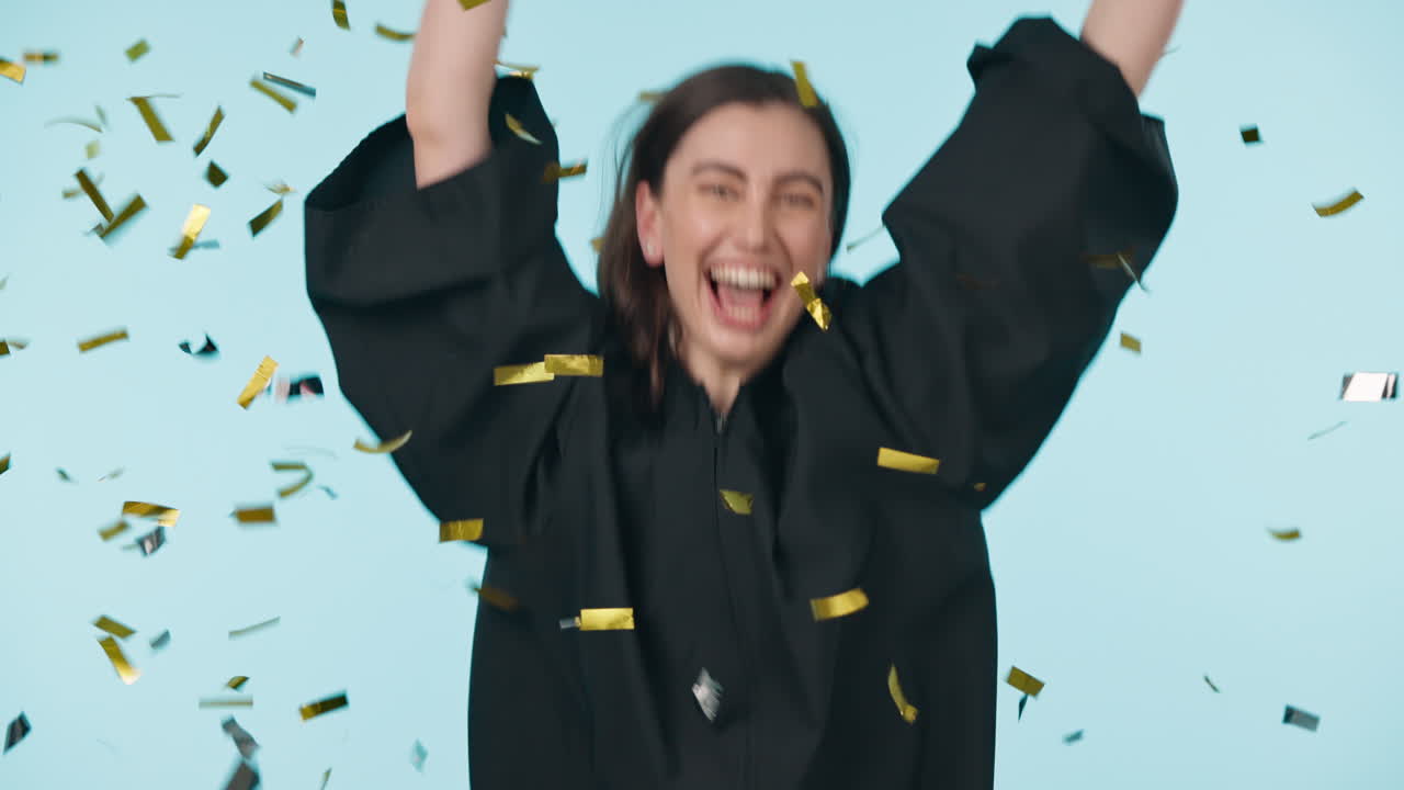 졸업 콘페티 댄스, 디플로마