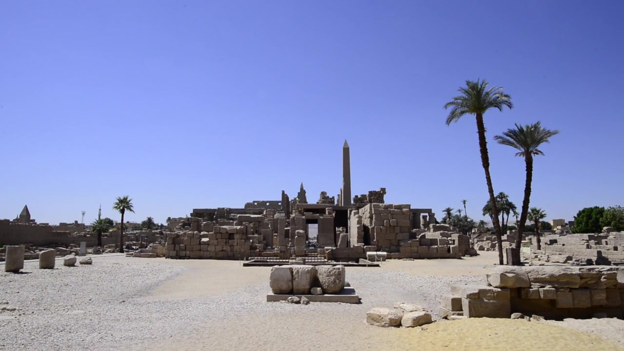 Esterno del Tempio di Karnak in Egitto, senza persone.