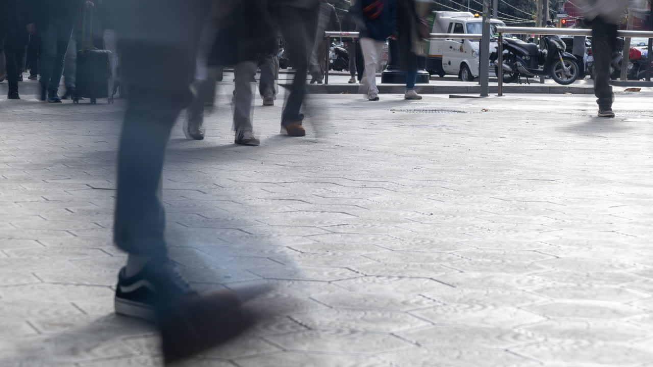Fast rush of christams shoppers in barcelona