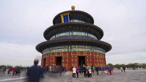 timelapse of the people wander in the temple of heaven at weekend, beijing.