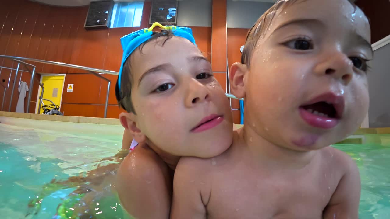 Family fun at the swimming pool