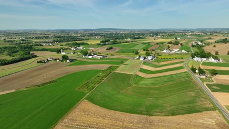 Weitläufiges-Ackerland-In-Den-USA