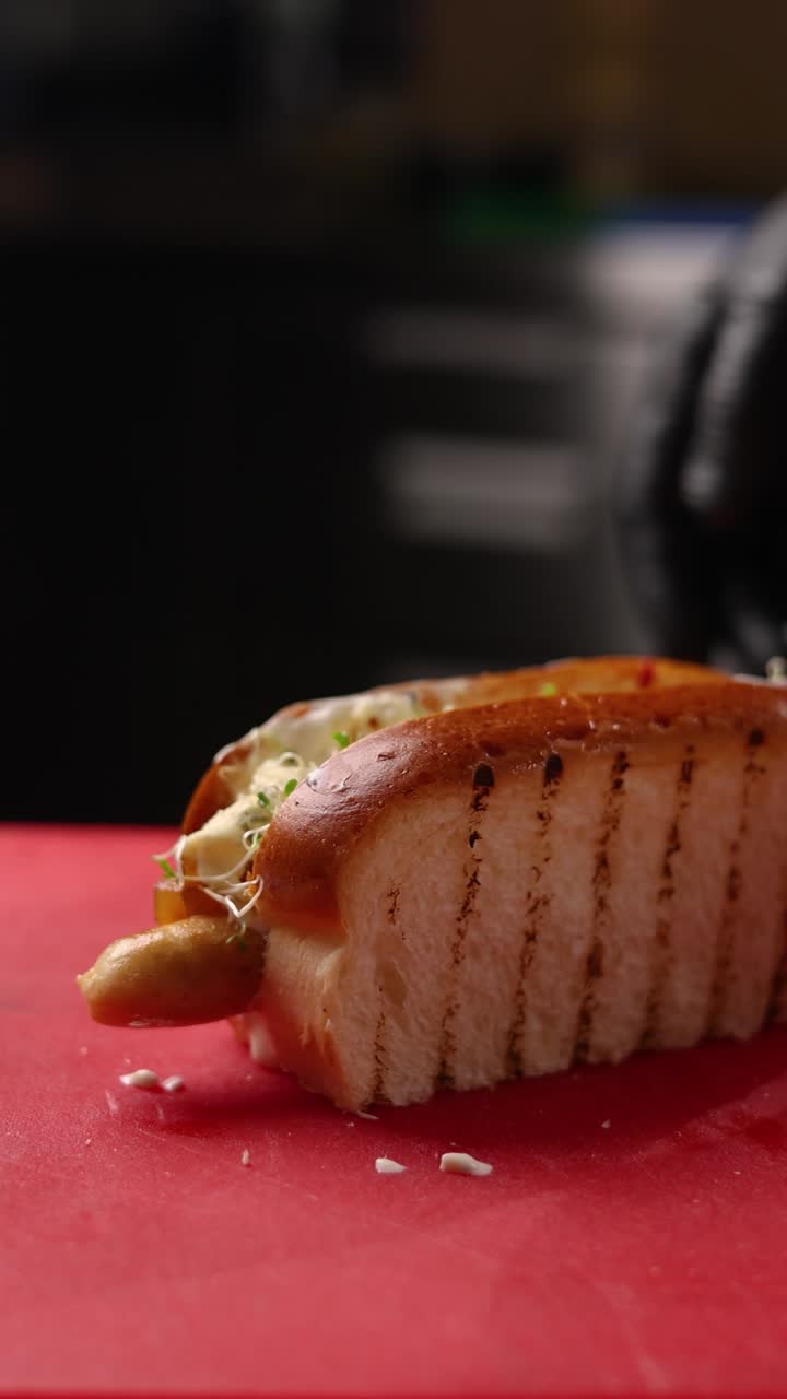 핫도그를 준비하는 셰프