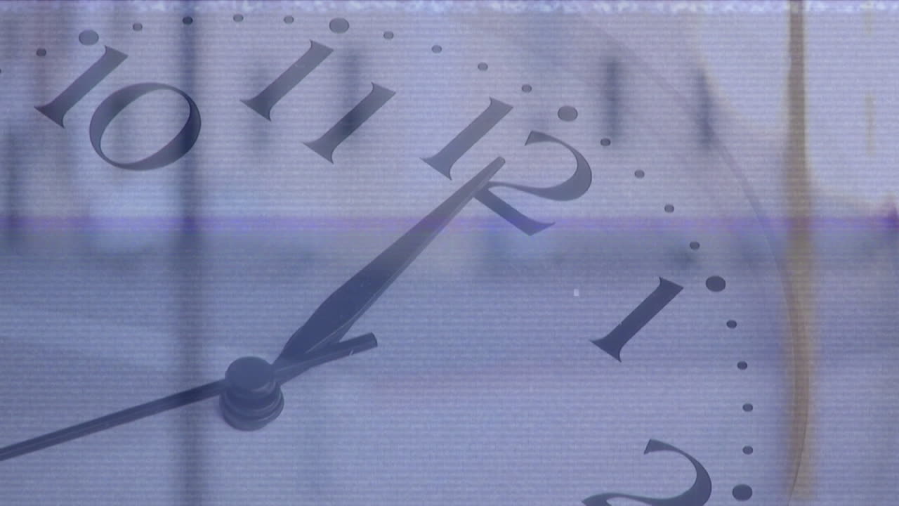 금융 데이터 처리의 24시간 애니메이션