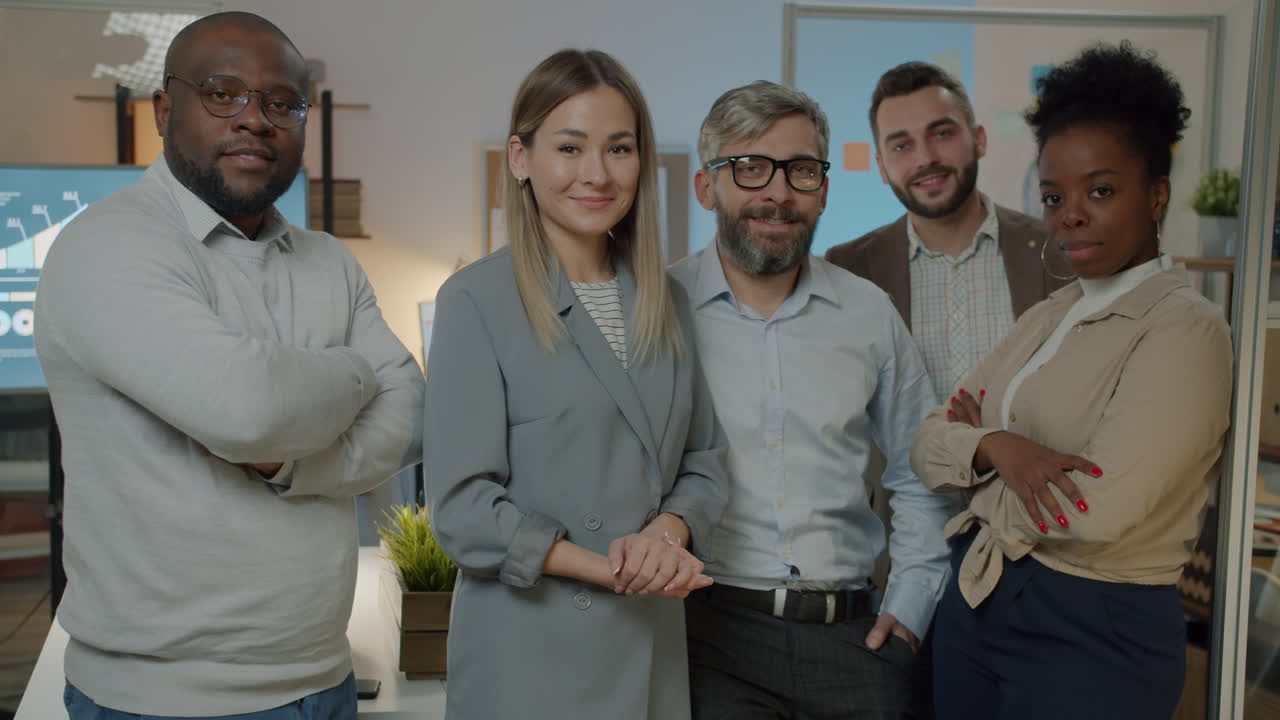 retrato de un equipo de negocios diverso