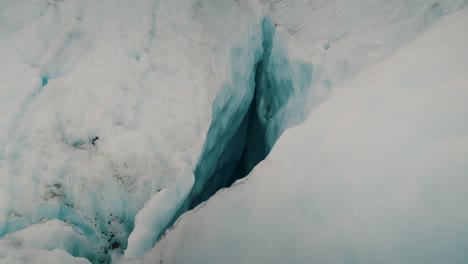 Calving-Glaciers-At-Perito-Moreno-Glacier,-Patagonia,-Argentina---Handheld-Shot