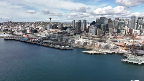 Drone-shot-of-Seattle-city-skyline-with-Space-Needle-and-Elliott-Bay