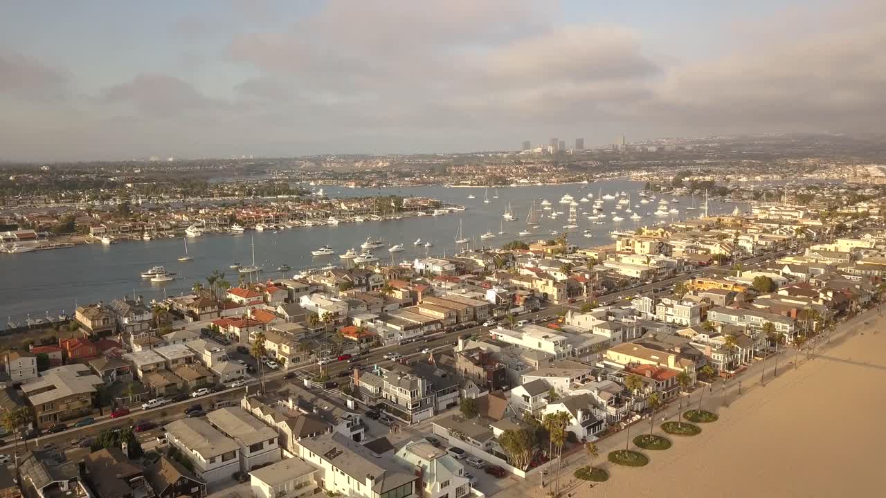 남부 캘리포니아 항구 상공 비행