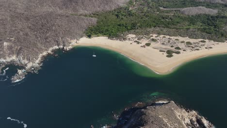 Cacaluta-Strand