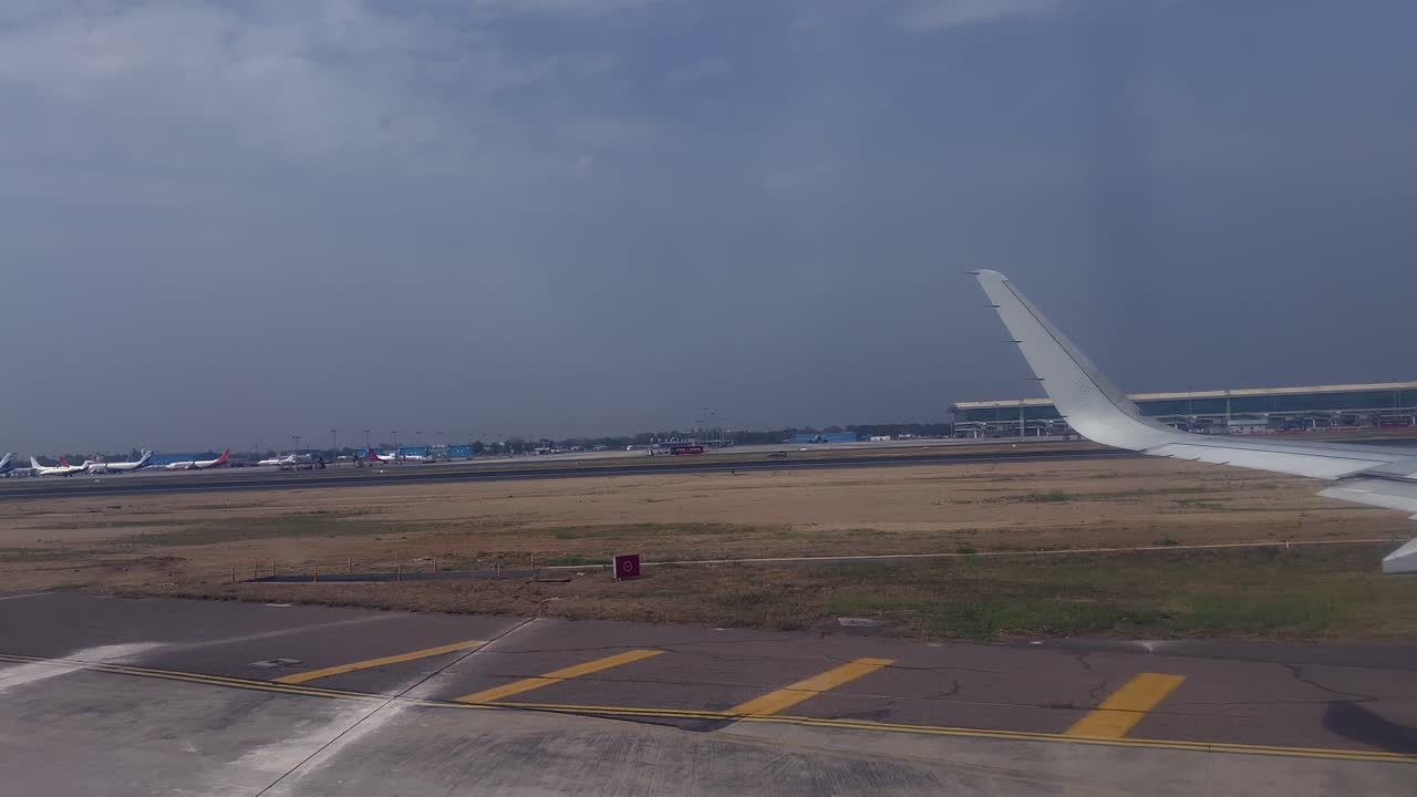 지평선을 가로질러, 공중 모험