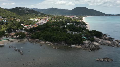 Rincón-Oscuro-En-La-Isla-De-Tailandia,-Paraíso-Turístico-Del-Crimen-Y-La-Mafia,-Koh-Samui,-Koh-Tao,-Koh-Phangan,-Isla-De-La-Muerte