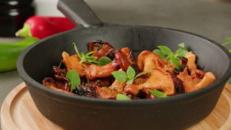 pan-fried chanterelle mushrooms