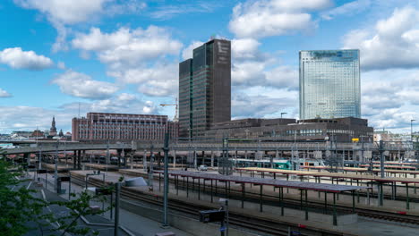 Zeitraffer-Am-Osloer-Hauptbahnhof