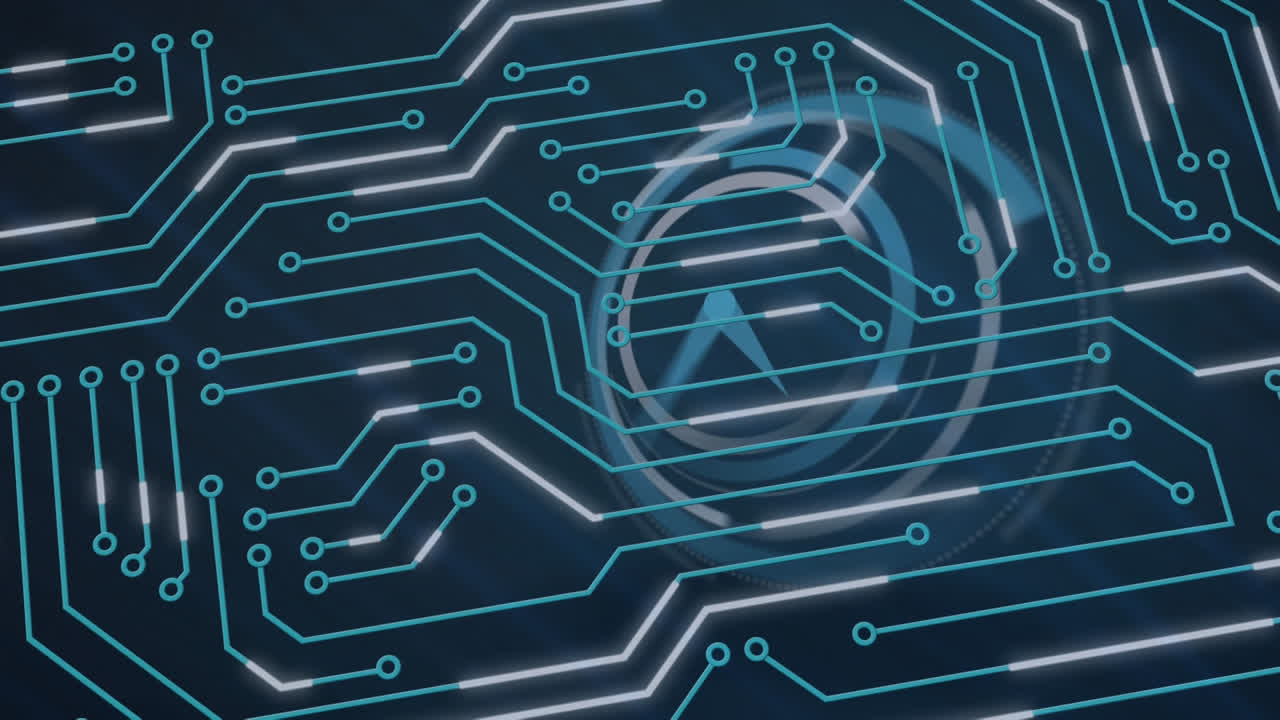 검은색 배경에 움직이는 시계 위에 컴퓨터 회로판의 애니메이션