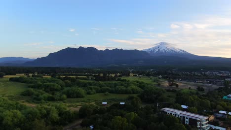 Beautiful-aerial-establishing-shot-of-Pucon,-Chile