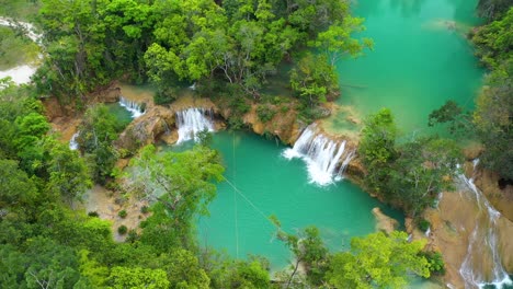 antena: cascadas tropicales de roberto barrios cascada en la selva tropical de méxico
