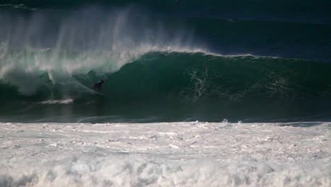 Surf-De-Olas-Grandes-Hawaianas-2