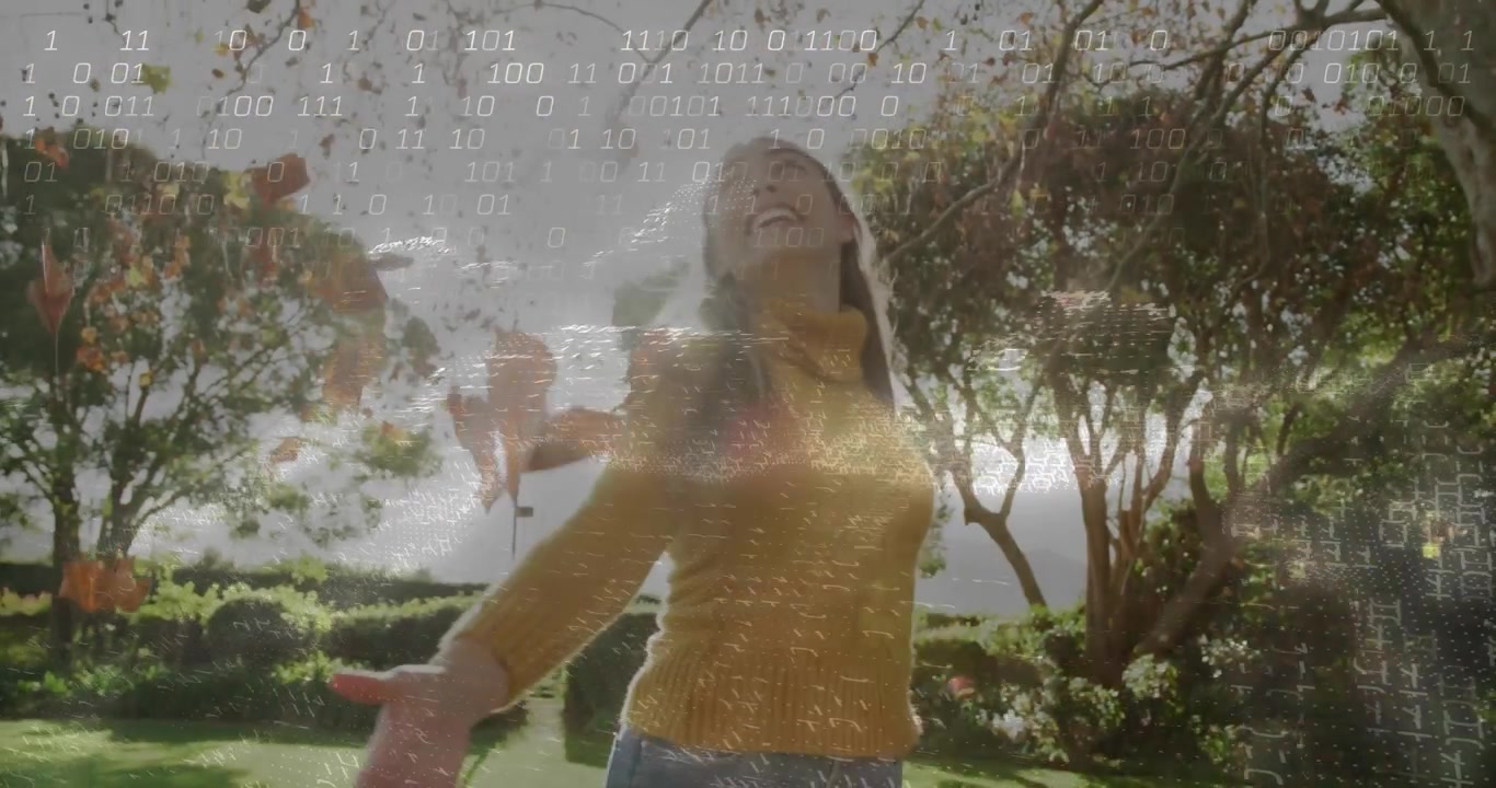 Donna sotto una quercia che raccoglie e lancia foglie, con un overlay di codice binario che illustra la tecnologia.