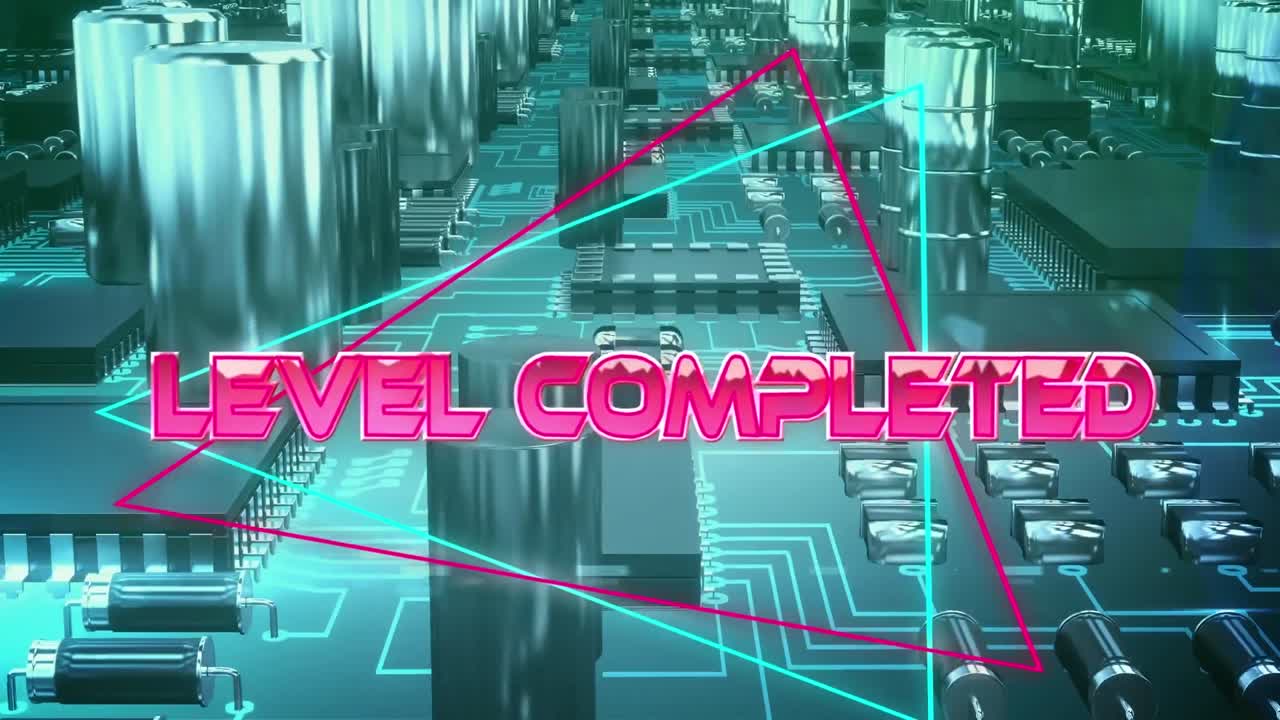 메인보드의 마이크로프로세서 연결의 클로즈업에 대한 네온 삼각형에 대한 수준 완료 텍스트