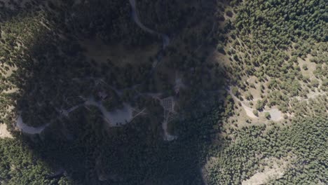 Drone-flying-over-park-in-Boulder-Colorado