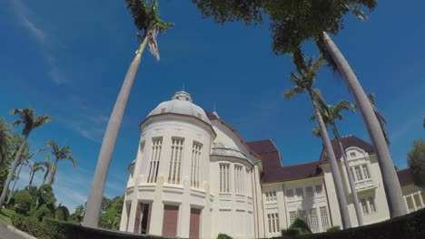 phra ram ratchaniwet ( palacio de la prohibición del juego de palabras ), provincia de petchaburi, tailandia