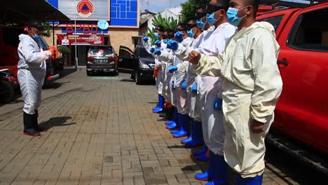 The funeral process of a corpse infected with the corona virus with the Covid-19 protocol. (The funeral of a Covid-19 patient), Pekalongan, 3 November, 2020
