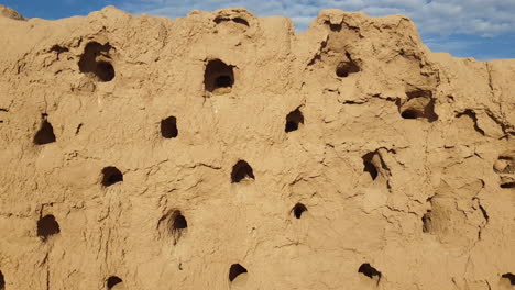 Walls-and-Ruins-of-Toprak-Kala,-Ancient-Palace-City-in-Uzbekistan