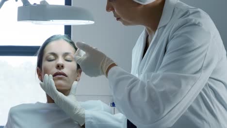 profesional médico en el trabajo