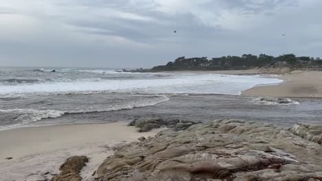 Wintersturm-In-Kalifornien-Verursacht-Küstenüberschwemmungen-Entlang-Von-Strandstädten