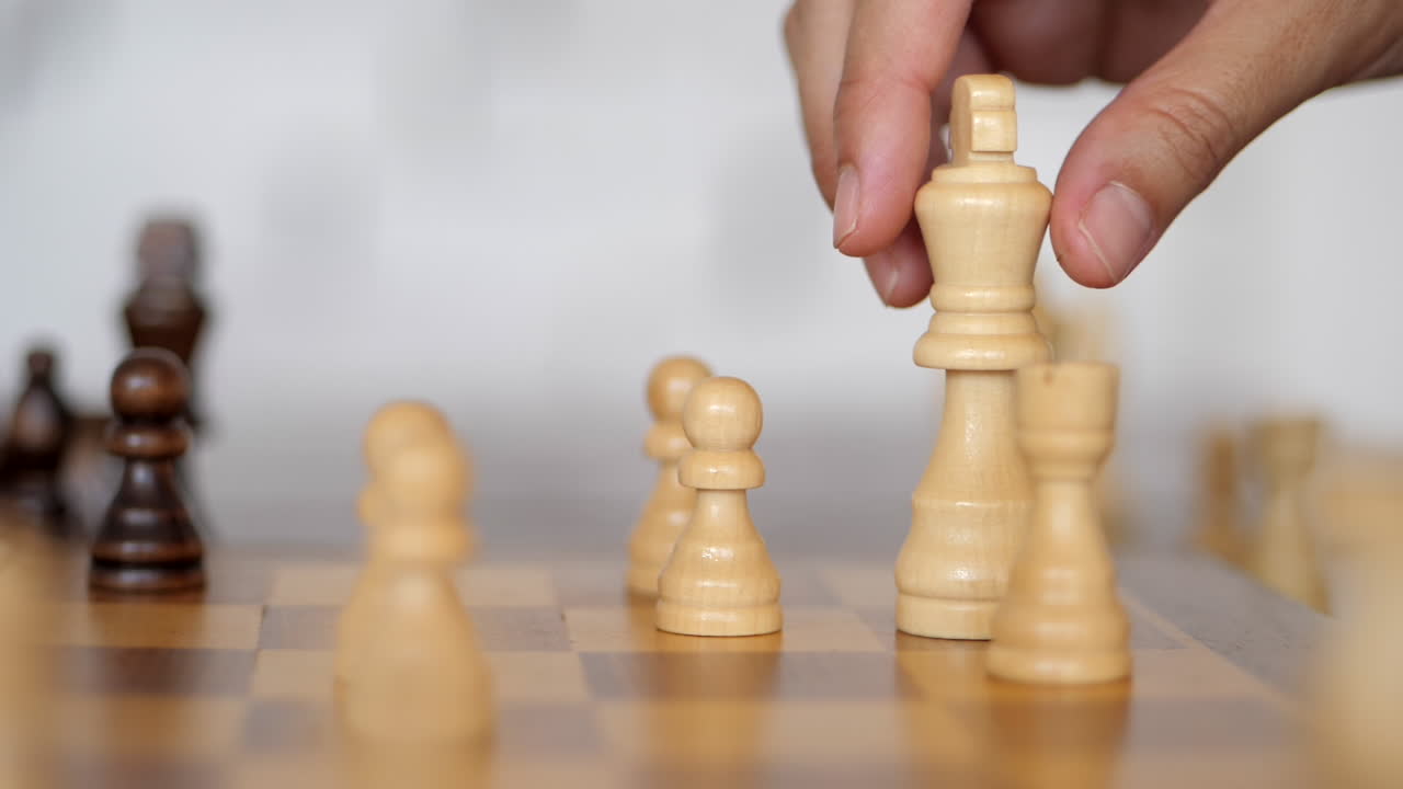 유리 체스 조각