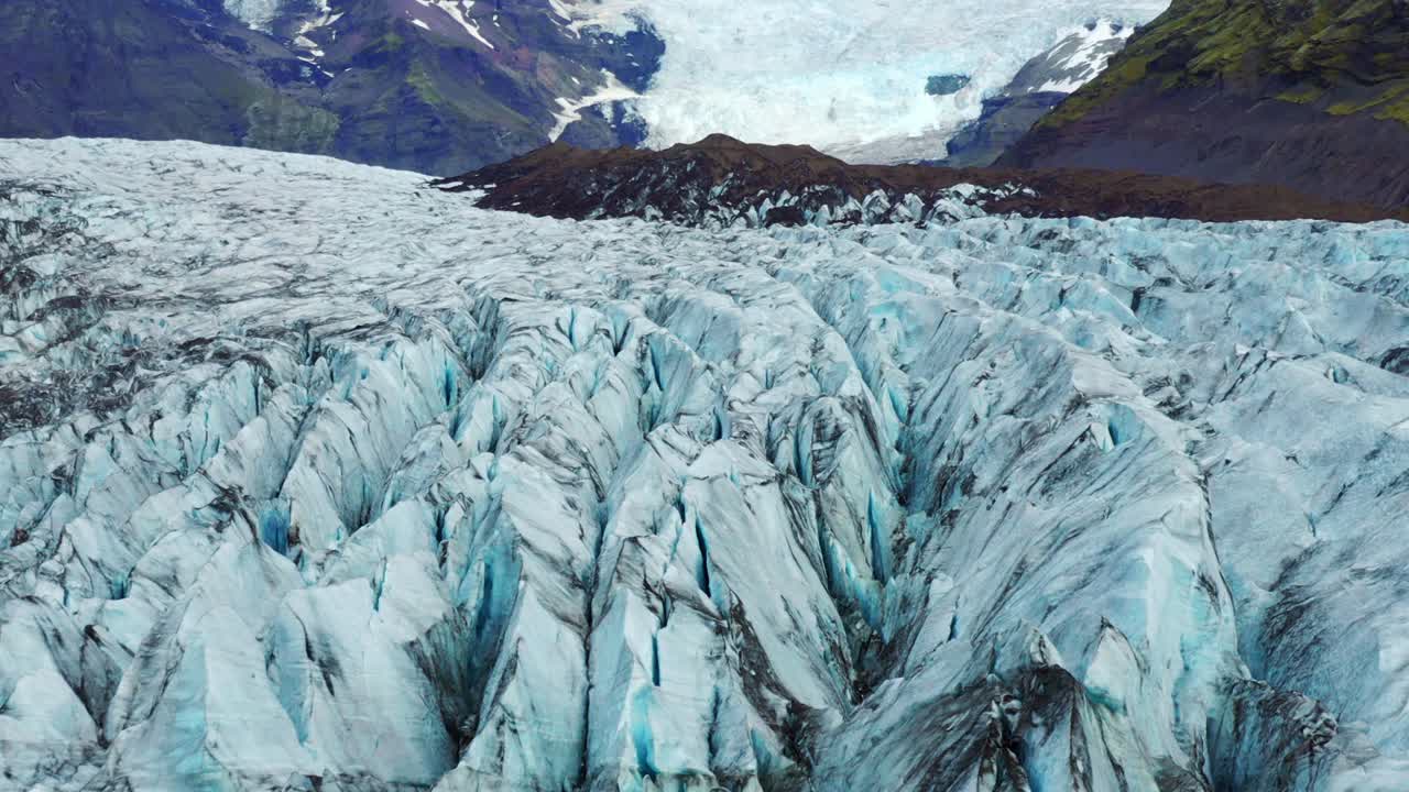 vista panorámica del vasto glaciar svinafellsjokull en vatnajokull, islandia